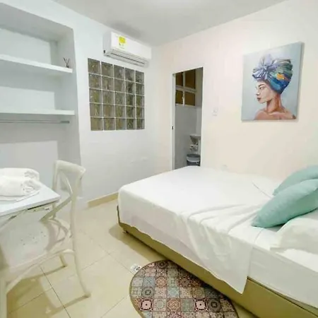Bayhouse * Cartagena